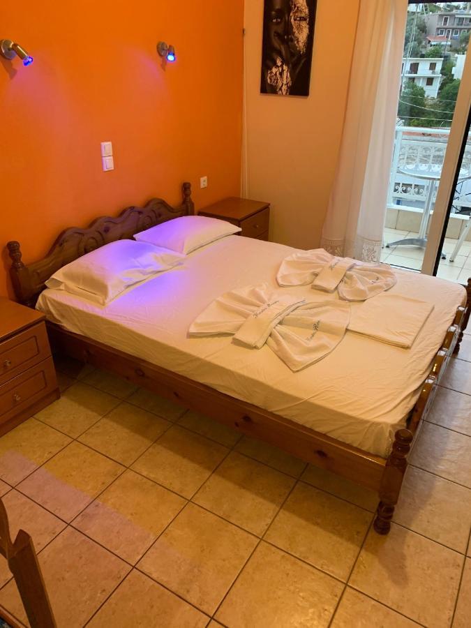 Kostas Rooms Votsi  Luaran gambar