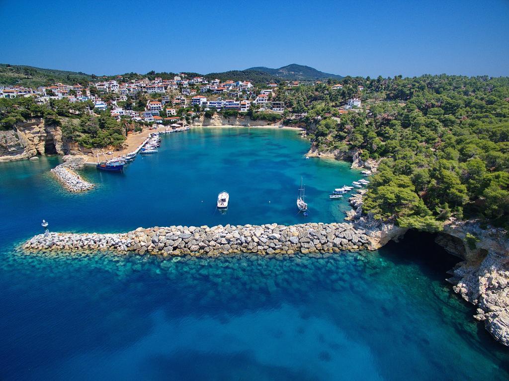 Kostas Rooms Votsi  Luaran gambar