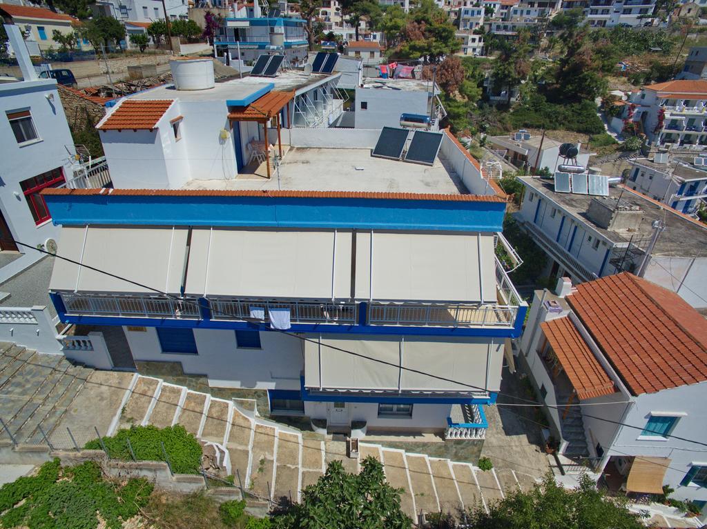 Kostas Rooms Votsi  Luaran gambar