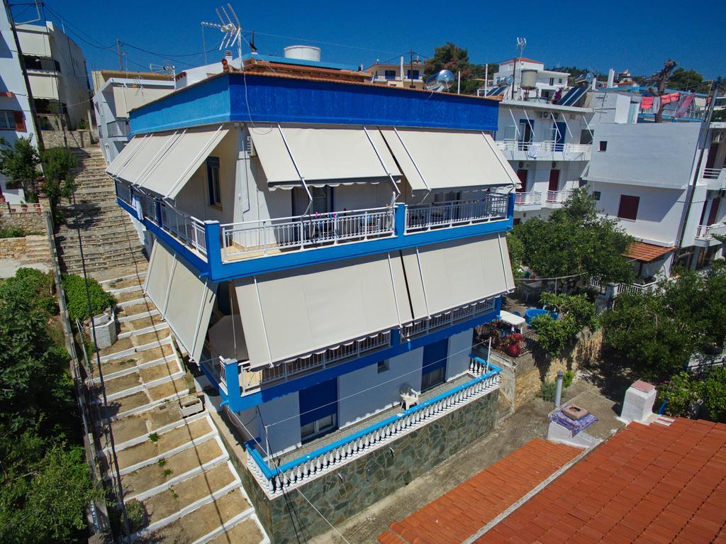 Kostas Rooms Votsi  Luaran gambar