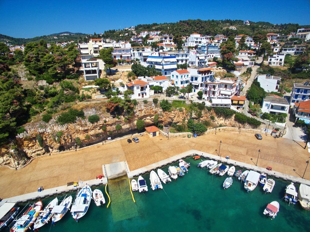 Kostas Rooms Votsi  Luaran gambar